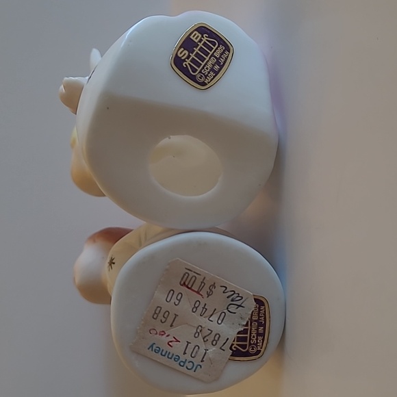 Schmid Bros Kissing Angels Figurines - Picture 9 of 9